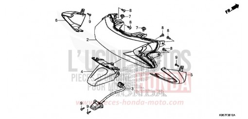 REAR COMBINATION LIGHT/LICENSE LIGHT WW125AK de 2019